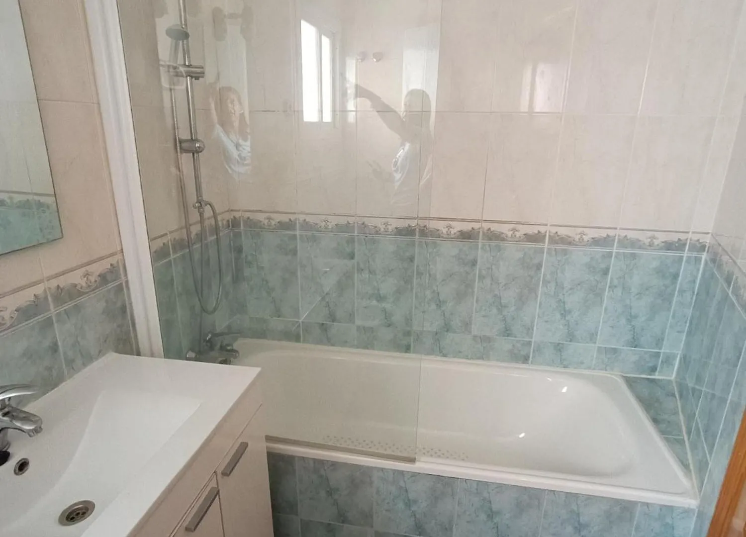 Lovely Penthouse In Front Of The Beach With Free Parking Málaga Appartement